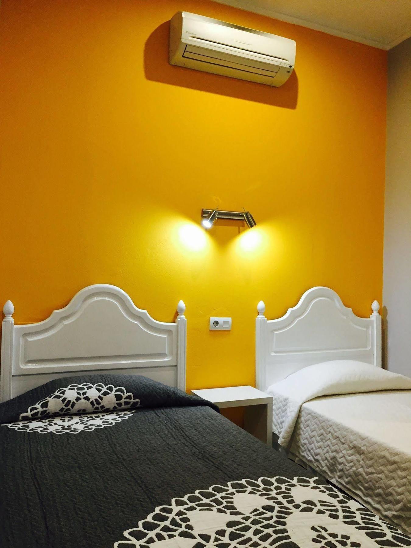 Guest House Sao Filipe Фару Экстерьер фото