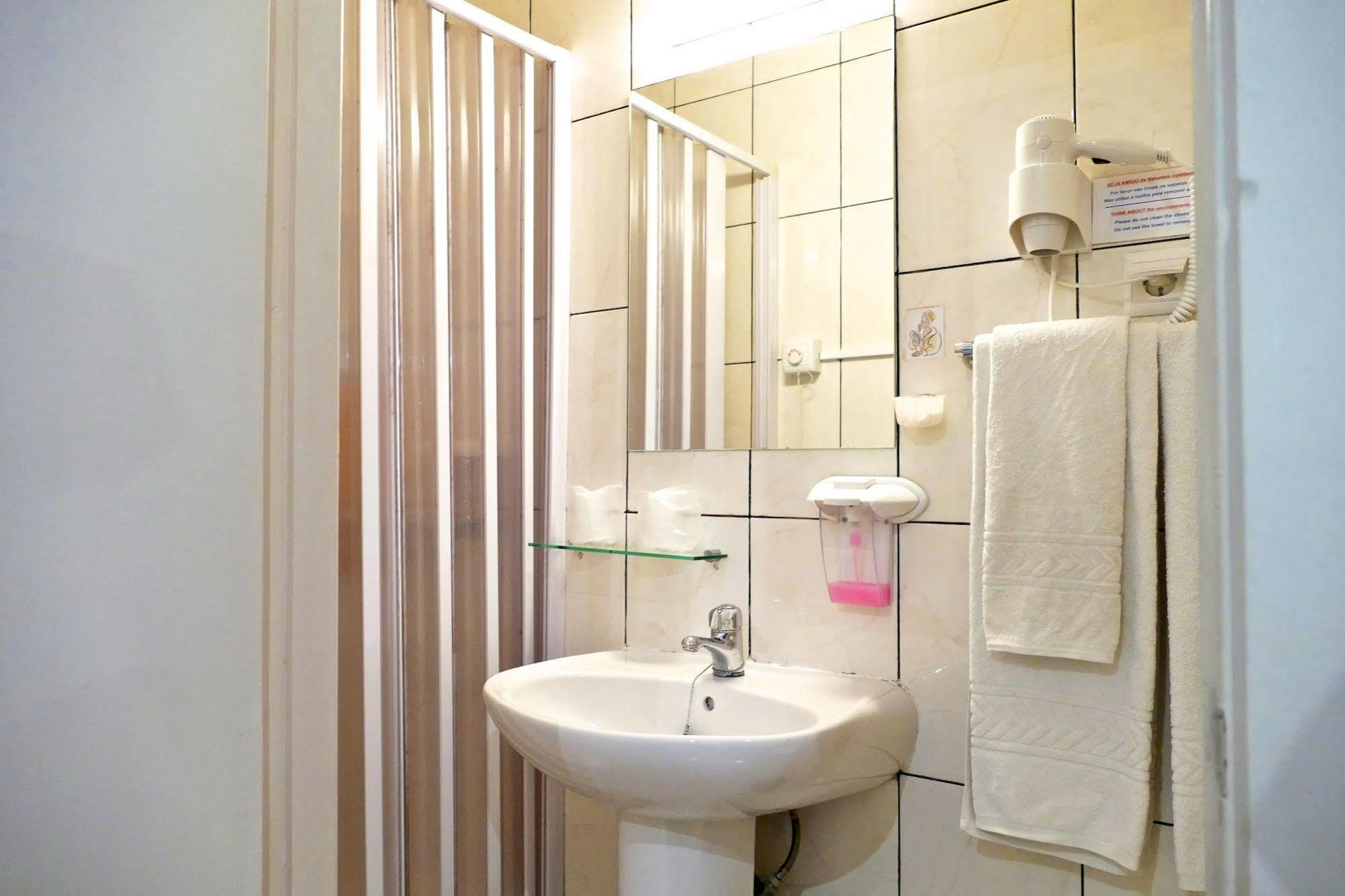 Guest House Sao Filipe Фару Экстерьер фото