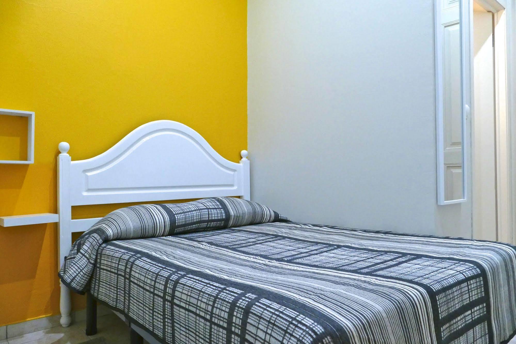 Guest House Sao Filipe Фару Экстерьер фото